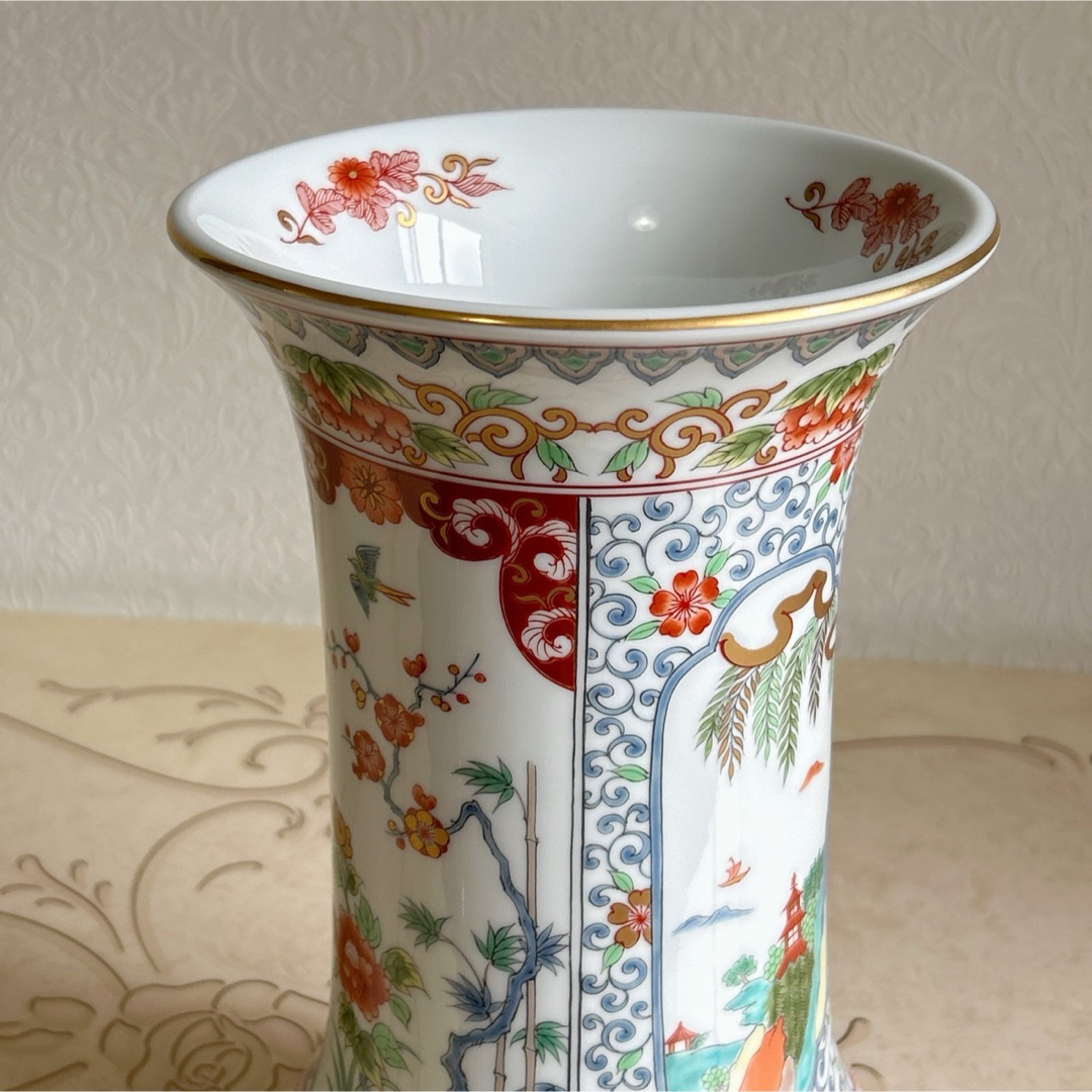 釉裏壺極上本金使用金彩赤絵六角飾瓶柴田陶器唐花図高さ32㎝