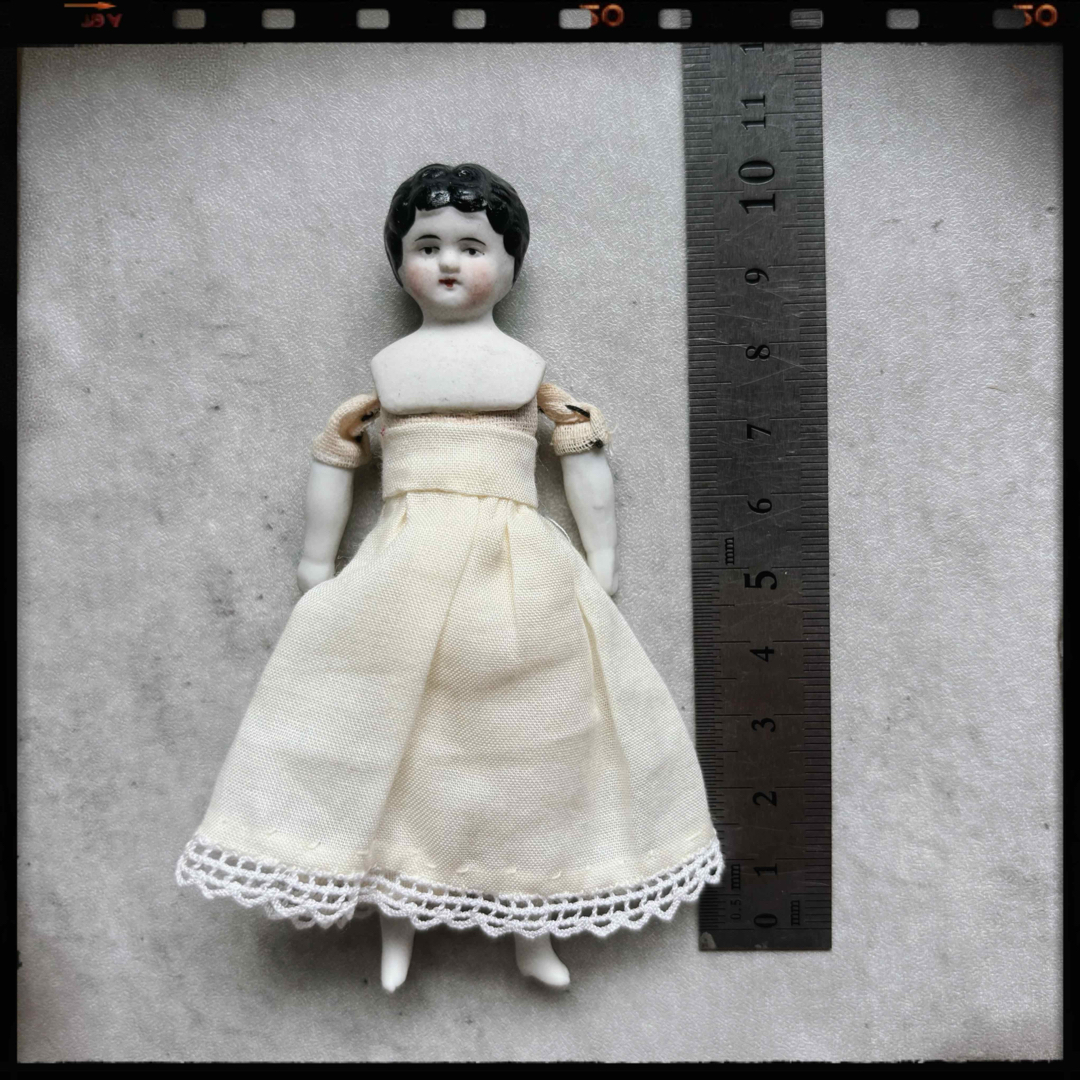 小さなチャイナヘッドドール ミニョネットビスクドール ヴィンテージ