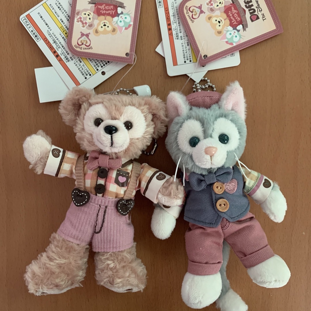 ダッフィー♡シェリーメイ ジェラトーニ ぬいぐるみバッチ ぬいば 全