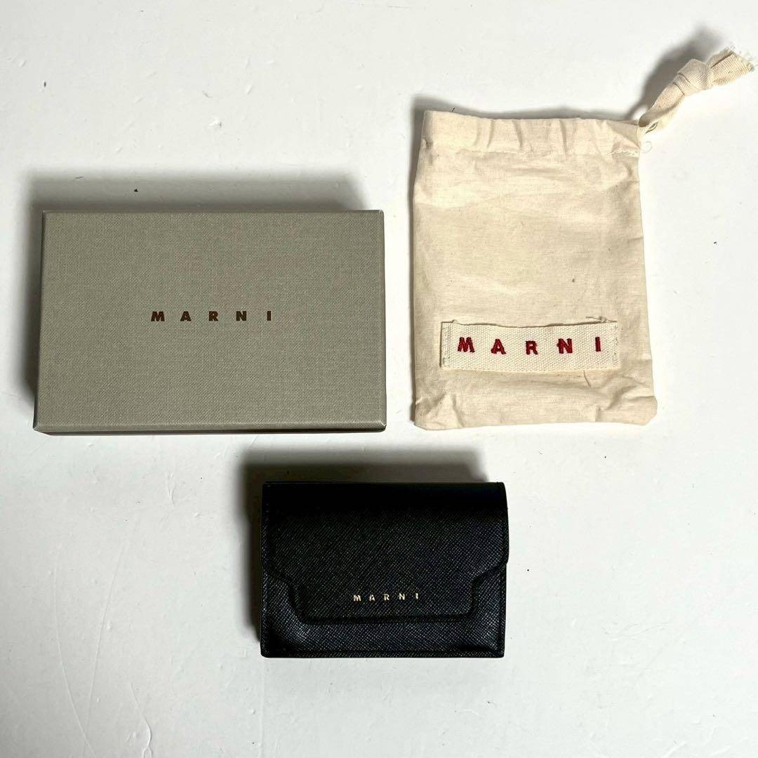 極美品・付属品完備✨】マルニ ミニウォレット 三つ折り レザー