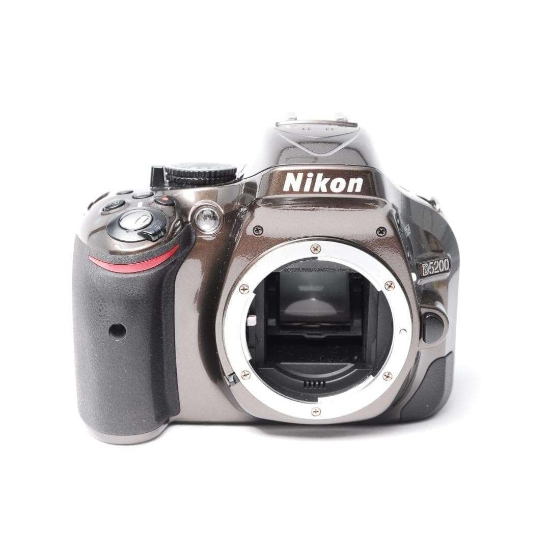 Nikon D5200 Wレンズ 一眼レフ スマホ転送 レアなブロンズカラー