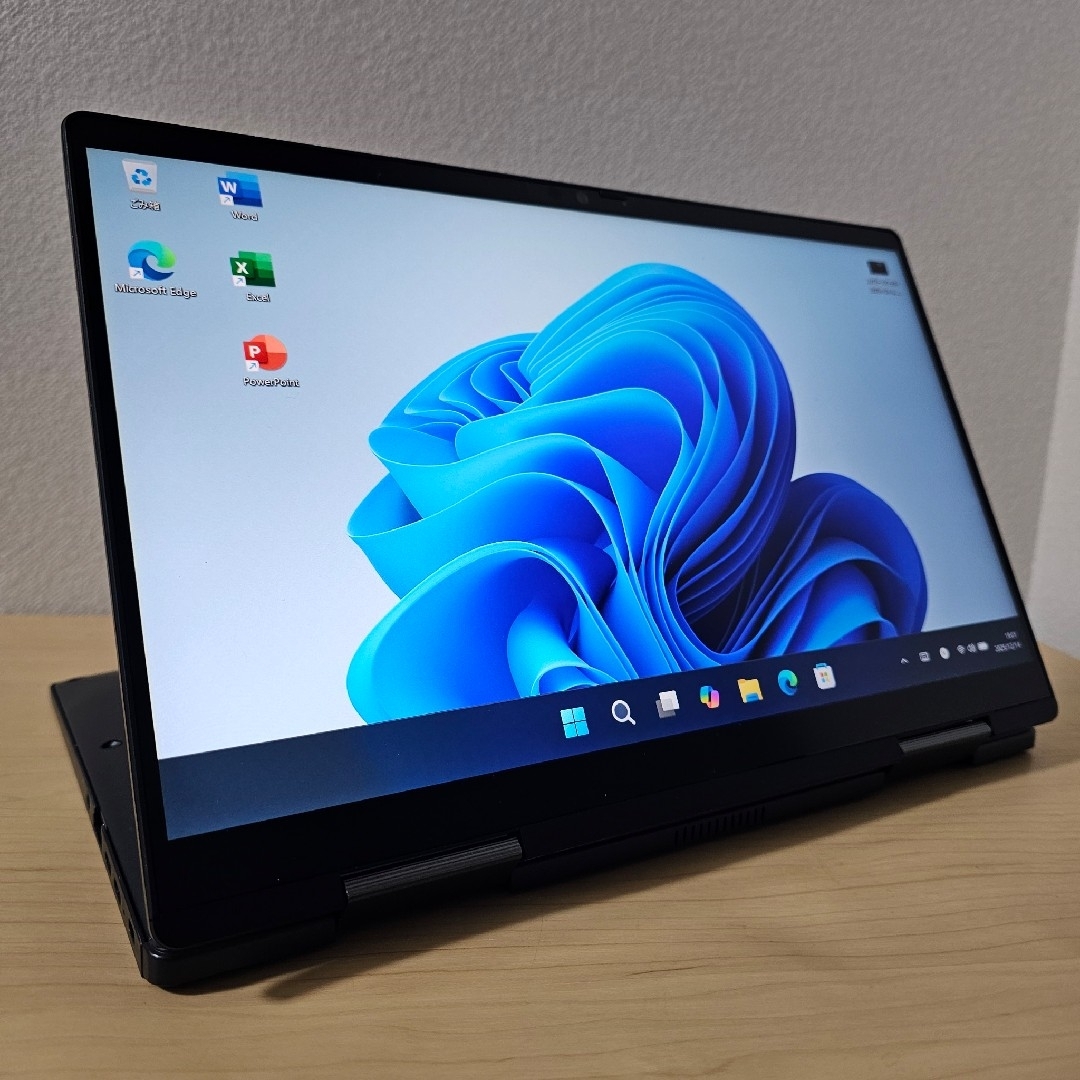 V83HS／ Core i5 第11世代／16GB／2in1／スタイラスペン