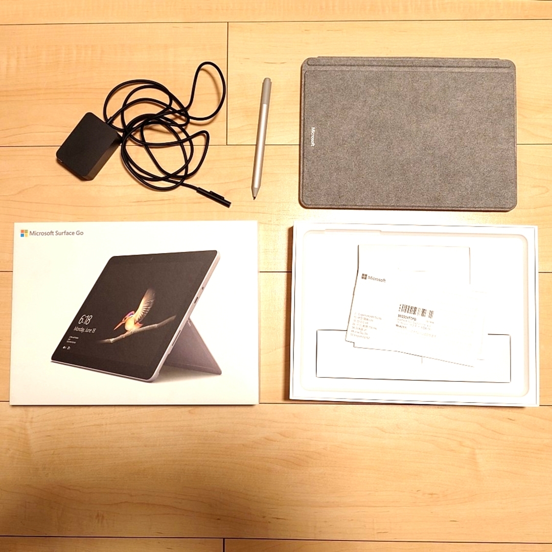 Microsoft Surface Go 8GB/128G ペン・キーボード付