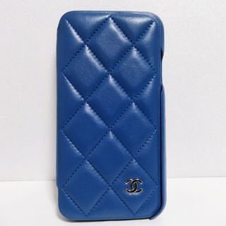 CHANEL キャビアスキン iPhone 13 Pro ケース マトラッセ 青 CHANEL