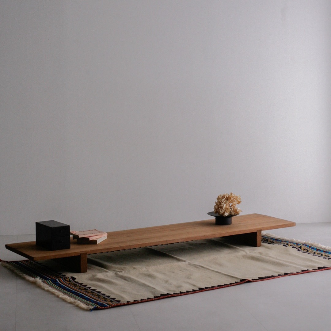 裁ち台 展示台 飾り棚 杉材 古材 無垢材 ローボード 店舗什器 古家具