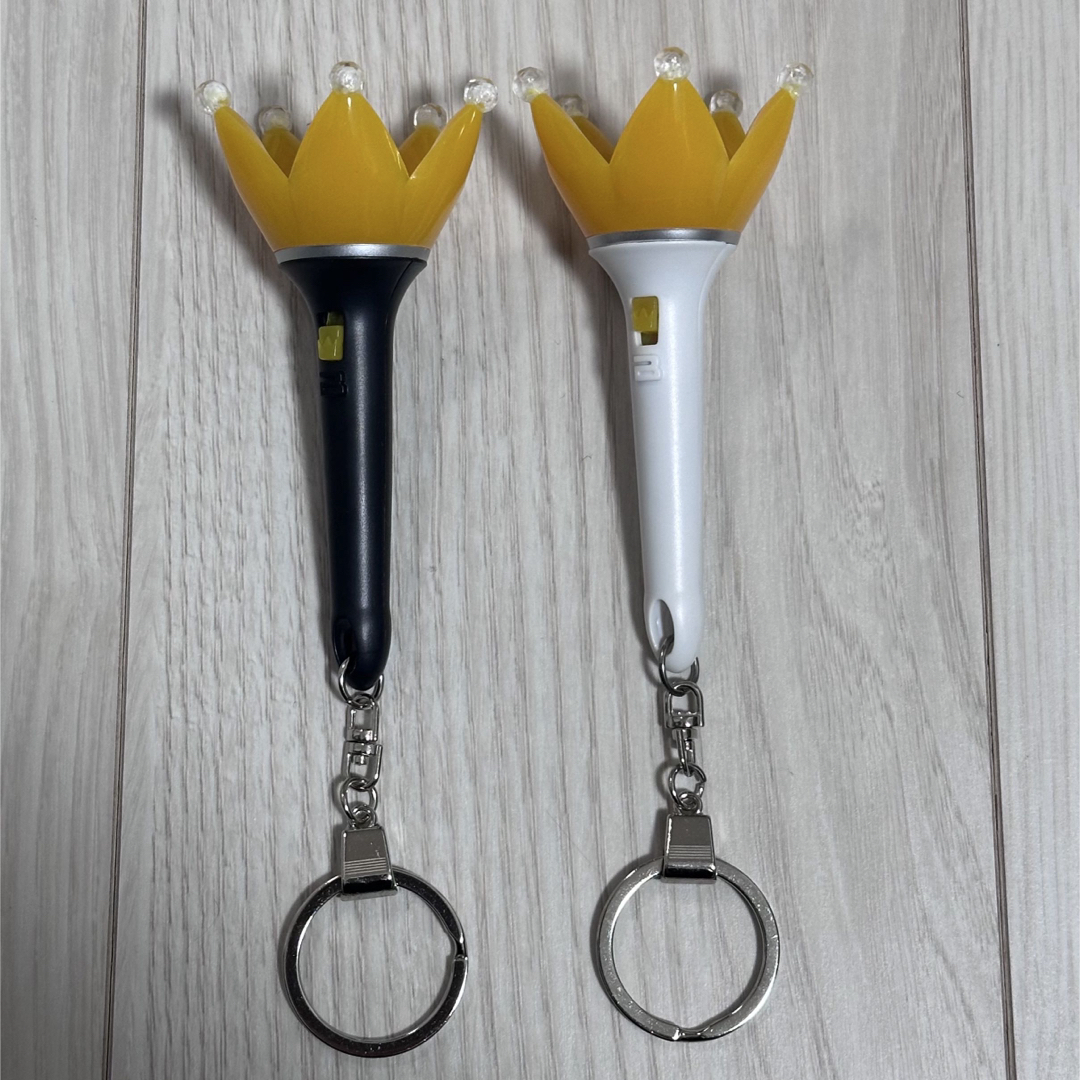 BIGBANG 公式 ライトスティックチャームとフィンガーリング 2点セット