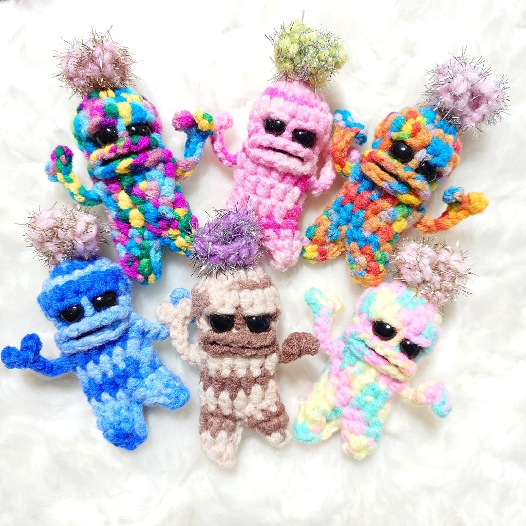 平和 マンドラゴラのあみぐるみ