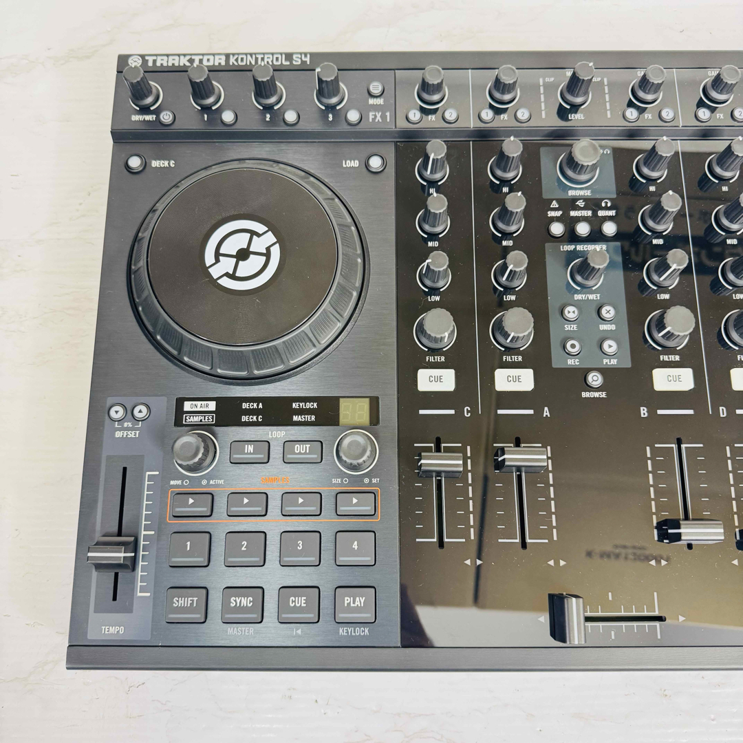 NATIVE INSTRUMENTS - TRAKTOR KONTROL S4 DJコントローラー 専用