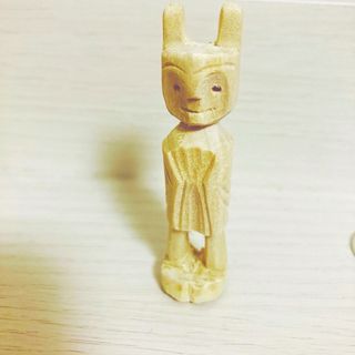 古墳期。本物の翡翠勾玉です。いい形です。なかなか出ない稀少勾玉です