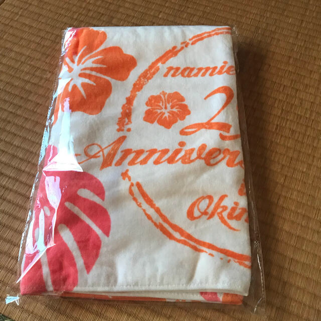 新品 安室奈美恵 25周年記念 フードタオル ライブタオル