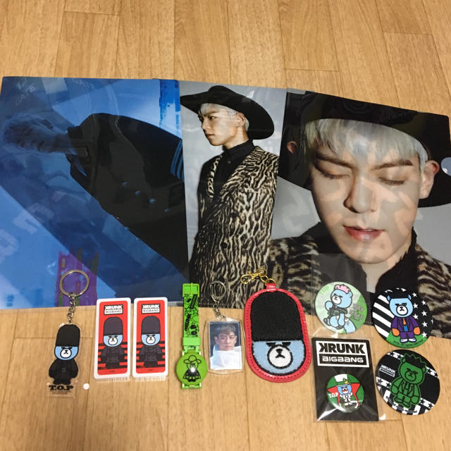 BIGBANG TOP各種グッズ 画像1枚目セット 【公式通販】