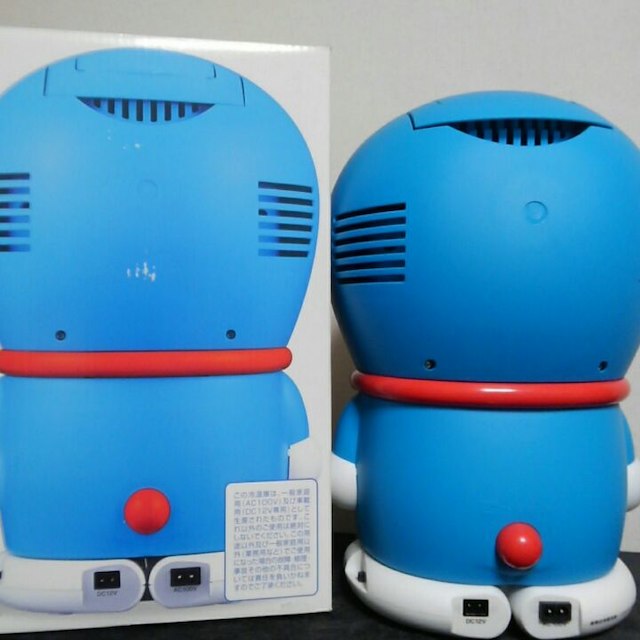 ドラえもん冷温庫 ミニ冷蔵庫 未使用非売品の通販 by ふじこ's shop