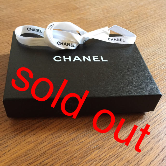 CHANEL お財布の空箱 保存箱 リボン付き CHANEL シャネル 空箱 リボン 紙袋