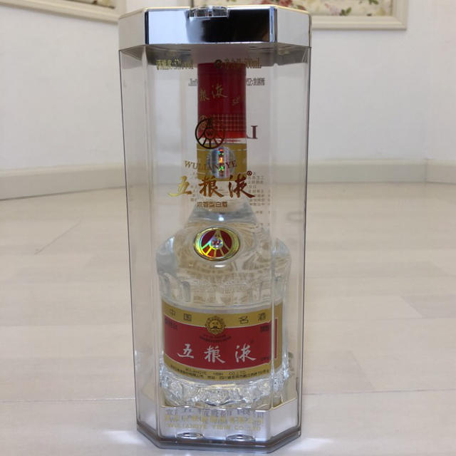 五粮液白酒 WU LIAN GYE 52度 淡香型白酒 500ml