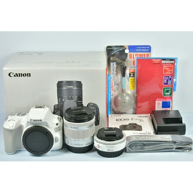 美品ですが少し訳アリ 【Canon EOS Kiss X9 ダブルレンズセット