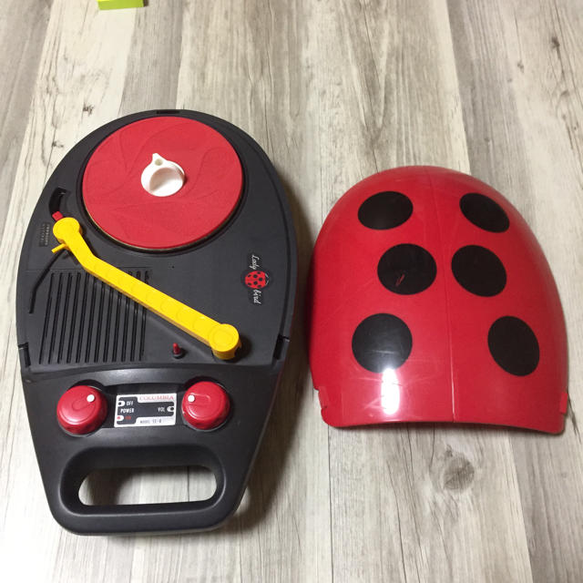 てんとう虫型 ポータブルレコードプレイヤー コロムビア コロムビア
