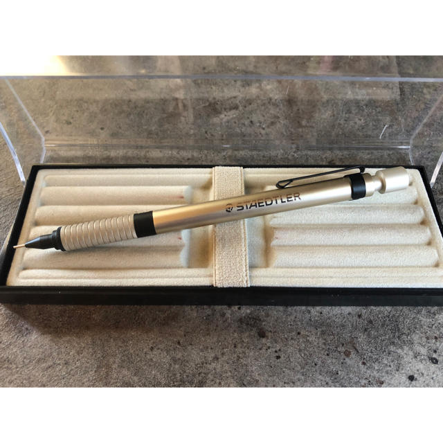 ハンズ限定 ステッドラーシャンパンゴールド シャープペンシル0.5の