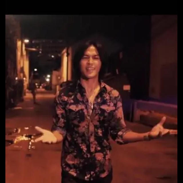 B'z 稲葉着用 シャツ B'z 稲葉浩志 着用 シャツ 花柄の通販 by