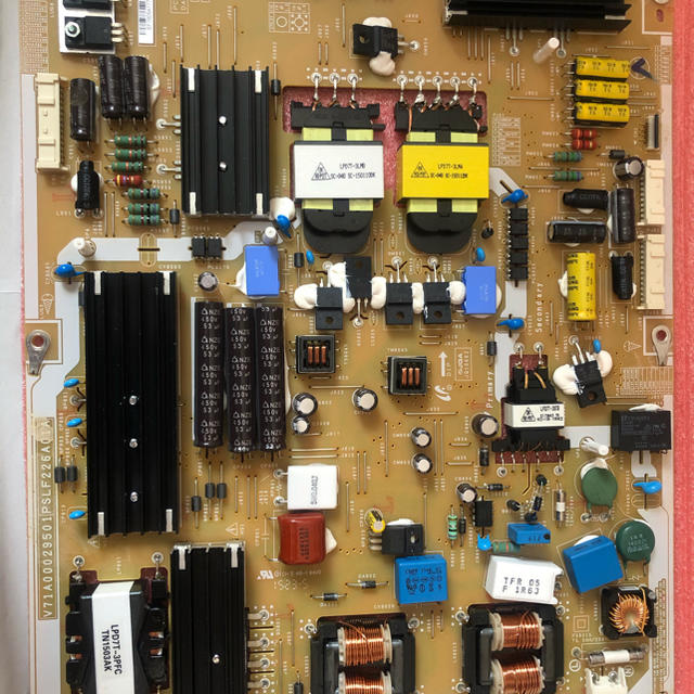東芝REGZA 50Z20XのT-CON基盤 通電確認済み東芝REGZA 50Z20XのT-CON