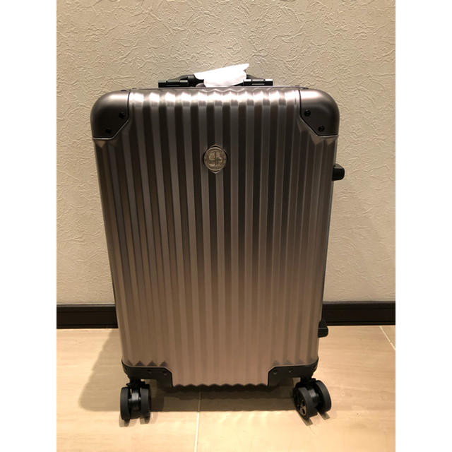 メルセデスベンツAMGスーツケース 中古 傷あり 送料込み‼️ RIMOWA