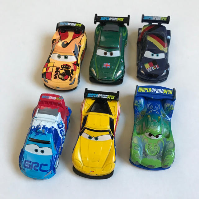 廃盤・希少品】カーズトミカ ワールドグランプリ 全11台セット 廃盤