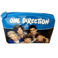 世界中で空前の大旋風！ワン・ダイレクショングッズ取り扱い中！｜ワン