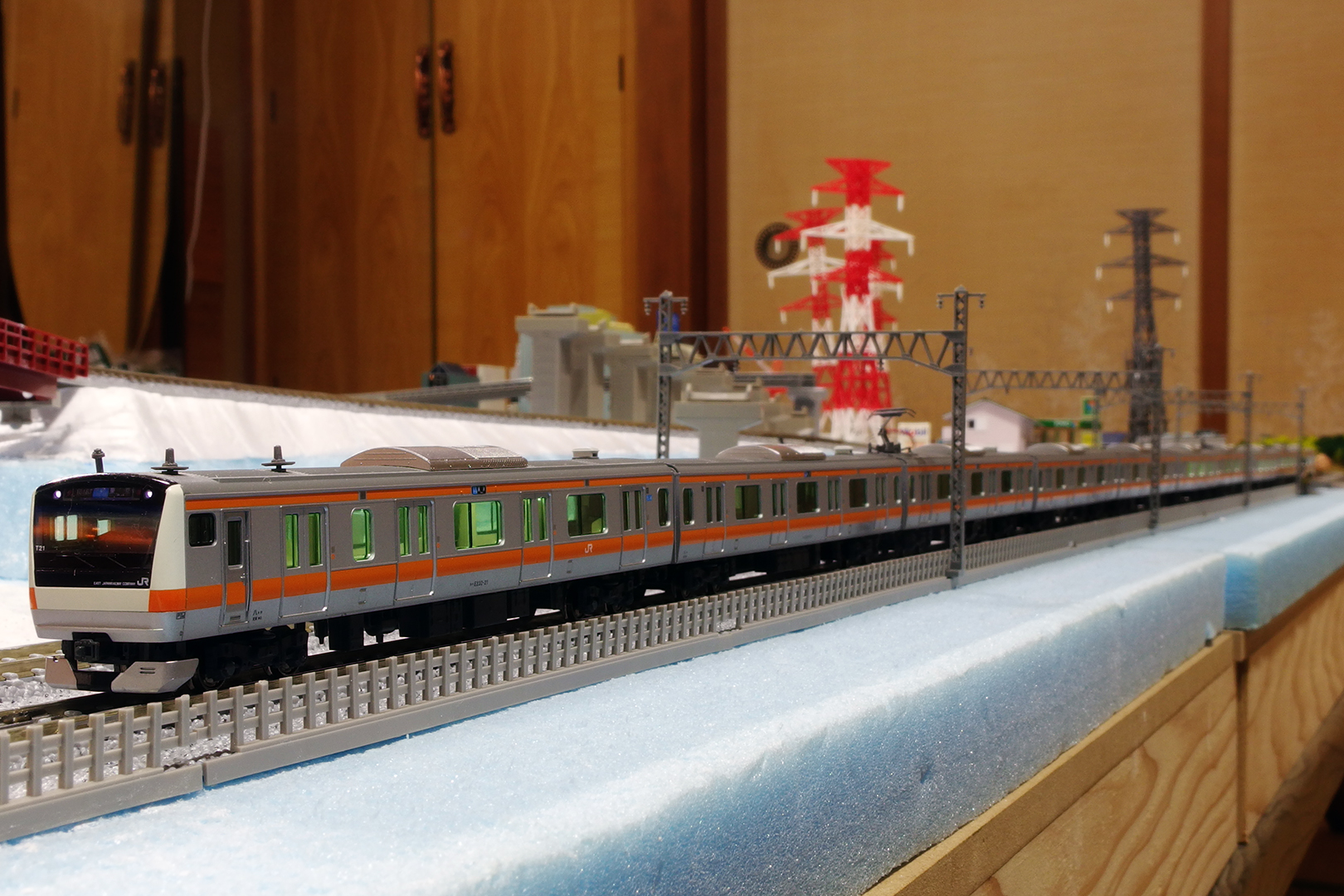 KATO 10-1312 E233系 0番台 中央線 (T編成) 4両増結セット 入線: N