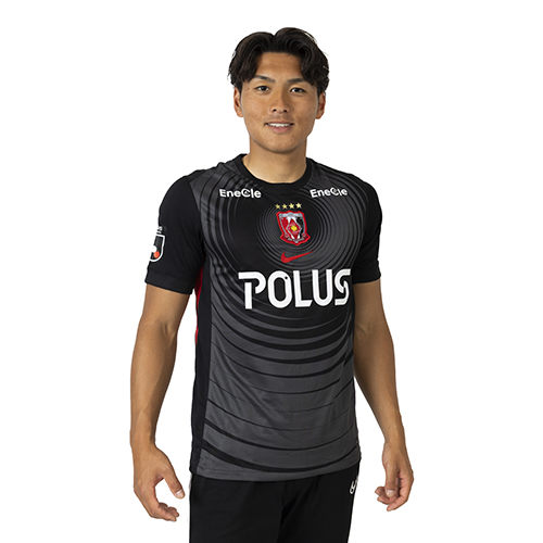 新品】浦和レッズ 2025年シーズン ユニフォーム 【渡邊凌磨】3rd 黒XL