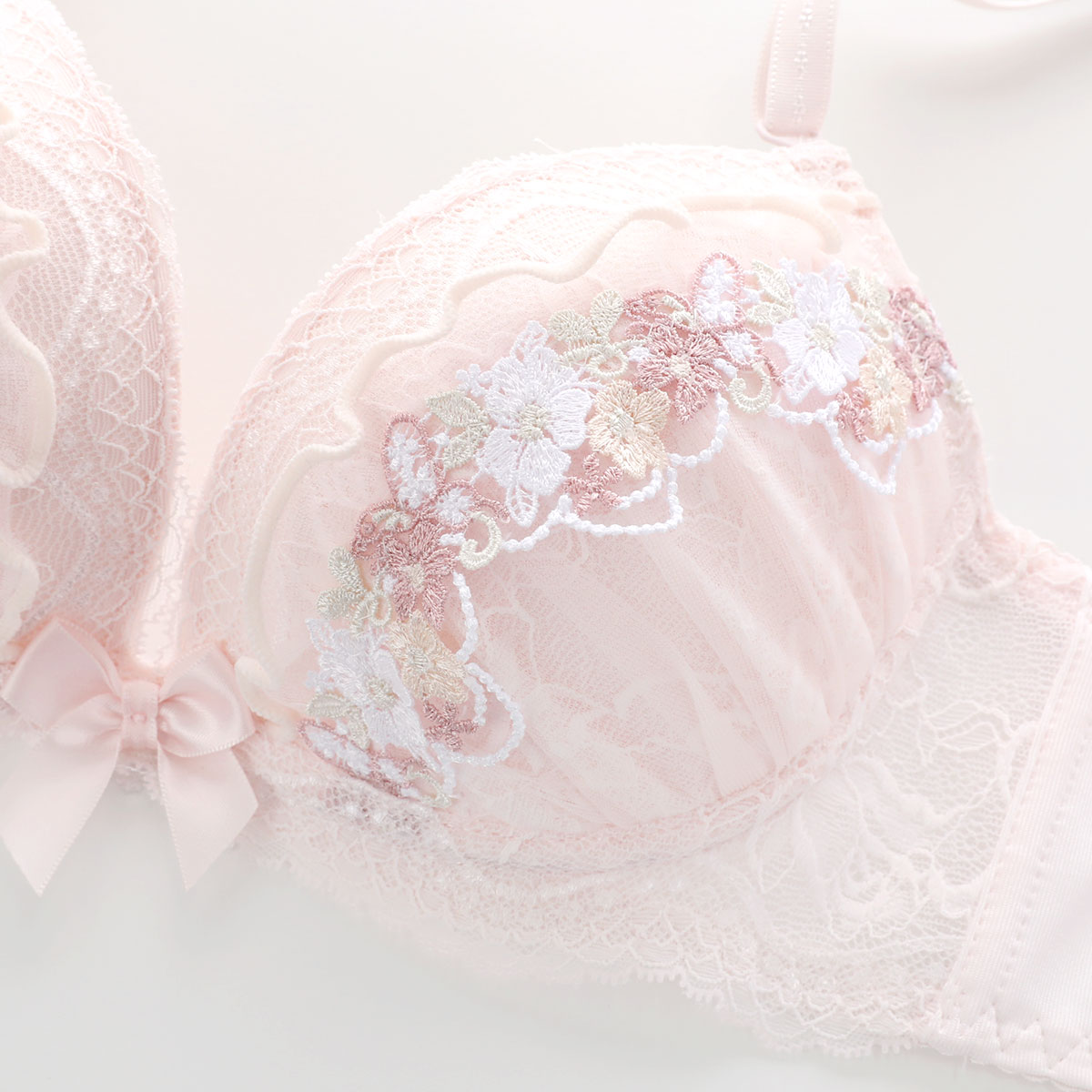 ロマンティックドール ケミカルレース ブラセット ABCD 谷間 L字 脇