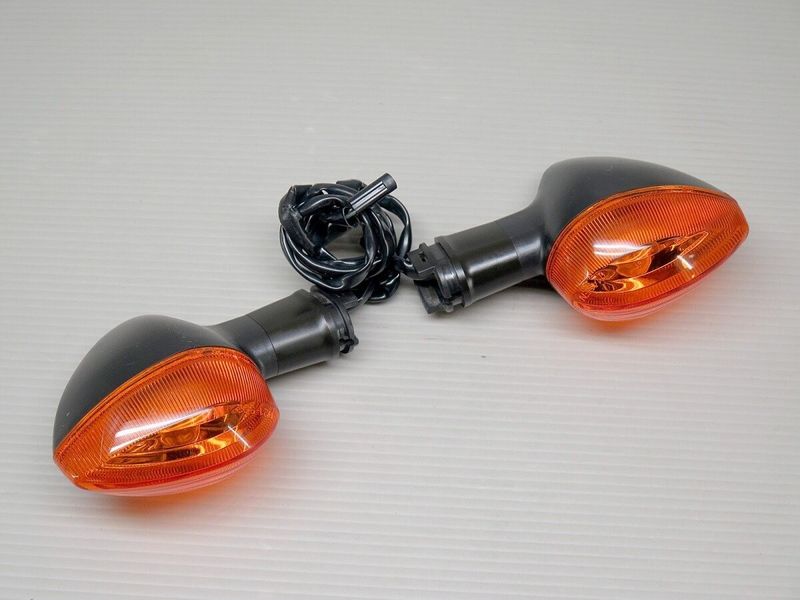 YAMAHA XJR1300 純正ウィンカー 4個セット(1台分) 点灯確認OK 1121-424