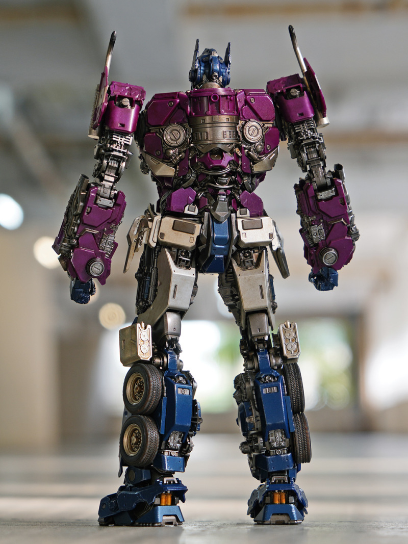 threezero DLX - トランスフォーマー バンブルビー オプティマス