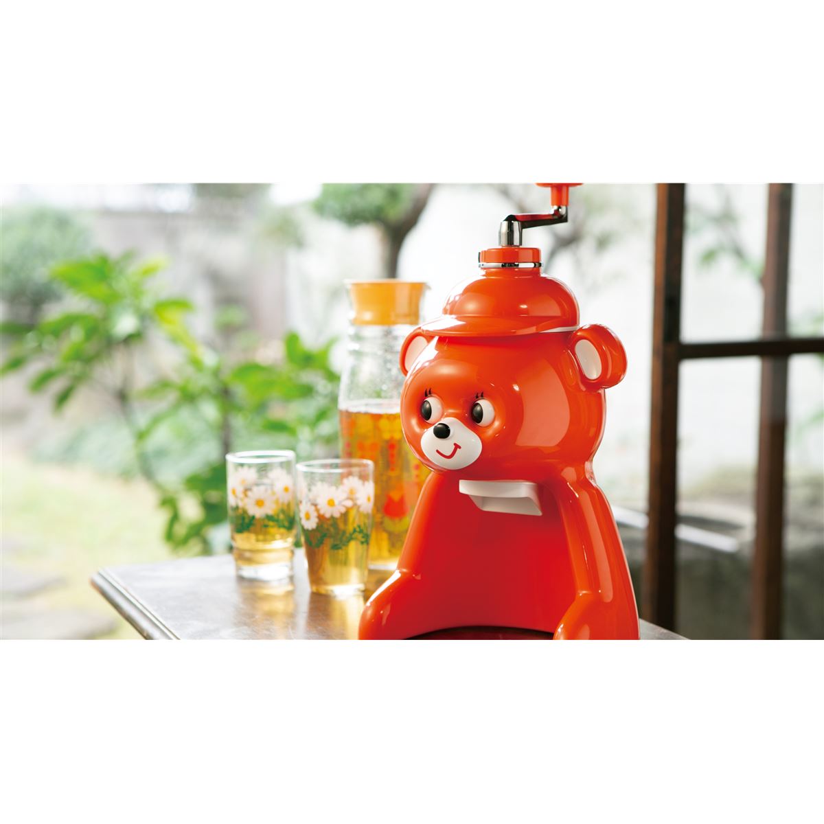 タイガー、“昭和100年”に再復刻するかき氷器「きょろちゃん ABF-G100