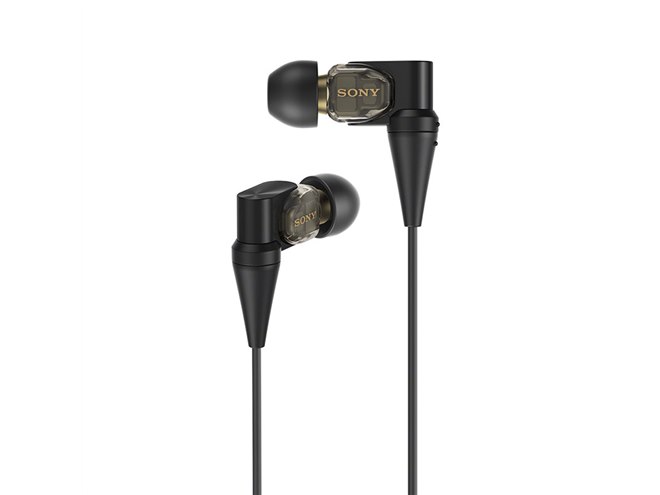 ソニー、トリプルBAを採用した最上位イヤホン「XBA-300」 - 価格.com