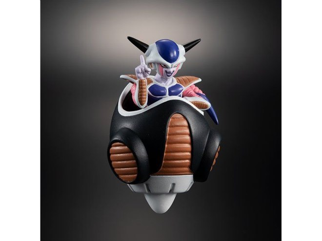 音声ギミック内蔵のUFO型台座が付属した「フリーザ軍襲来編