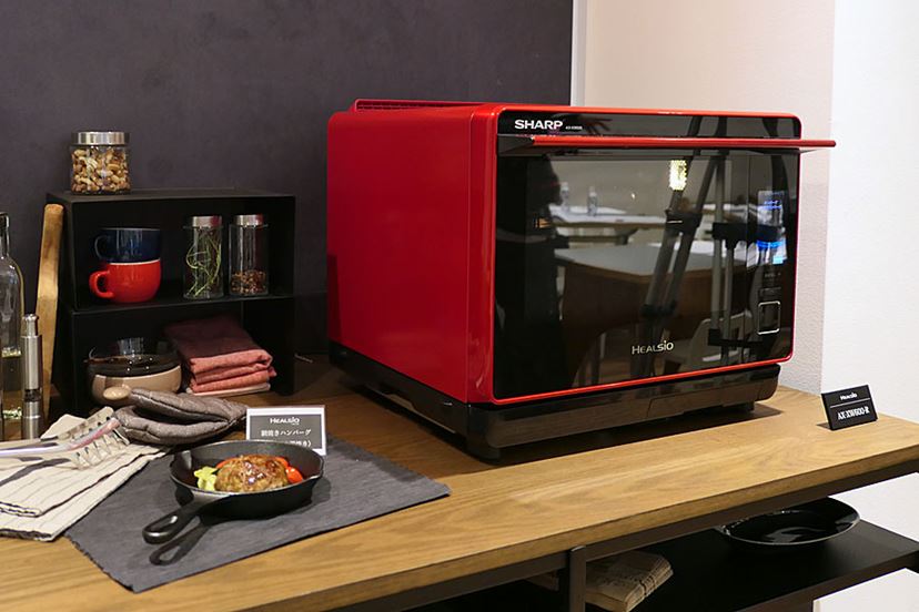 レンジで時短調理も！ 野菜がおいしく食べられるシャープ新「ヘルシオ