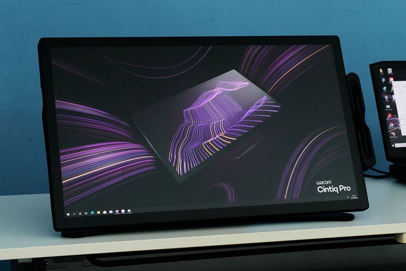 ワコム Cintiq Pro 27 液晶ペンタブレット 2027年7月まで保証残 ワコム