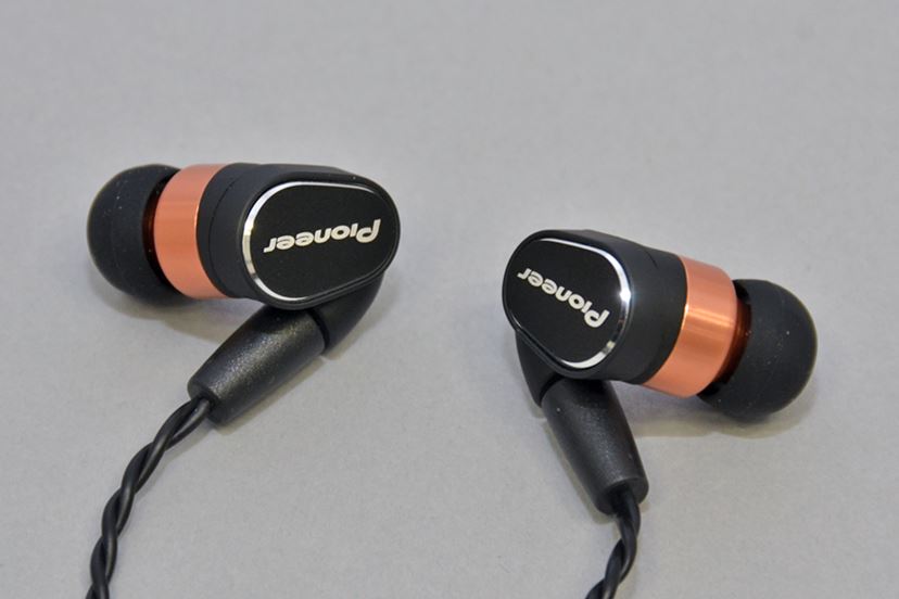 pioneer SE-CH9Tイヤホン バンドリ!ROSELIAタイプ ONKYO - Pioneer SE