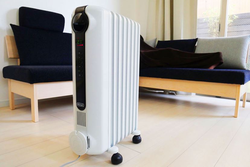 な*る様 デロンギ アミカルドオイルヒーター 2024年10月購入（未使用に