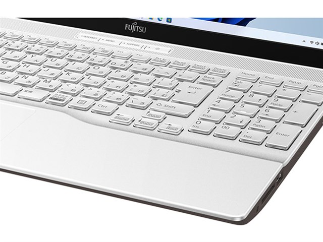 FMV LIFEBOOK AH45/H2 FMVA45H2W [プレミアムホワイト]の製品画像