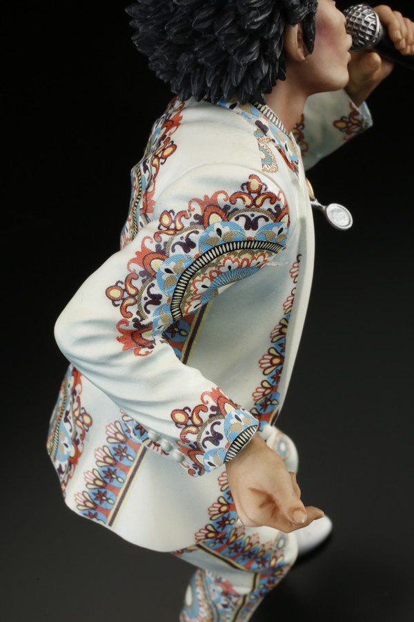 安定のグッスマ製】忌野清志郎1/8スケール・フィギュア今秋発売―たまら