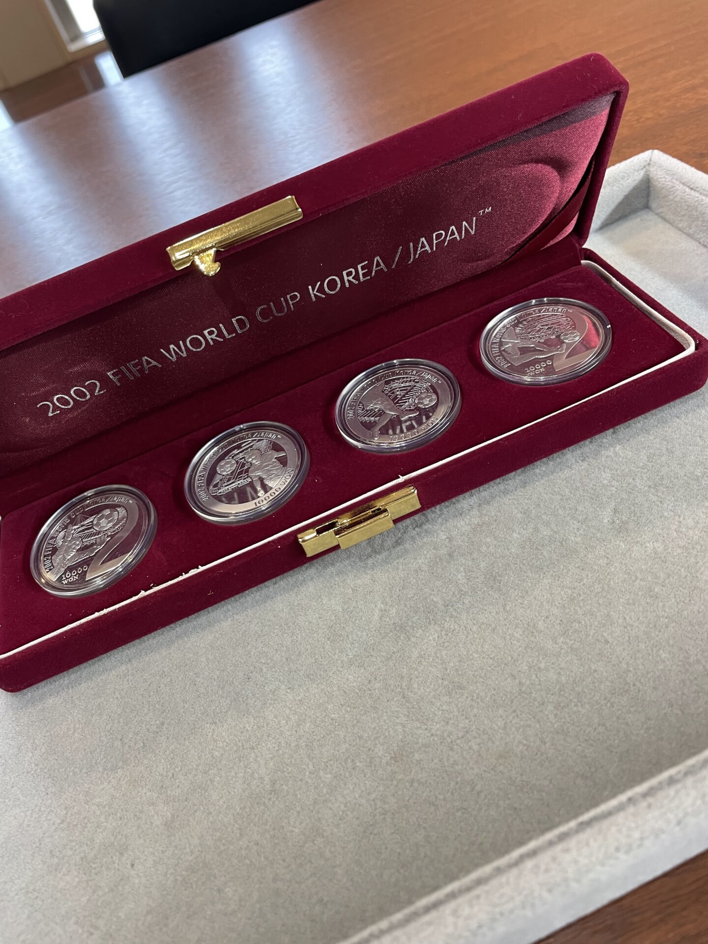 2002年FIFA ワールドカップ記念 韓国発行公式1万ウォン銀貨4種セット