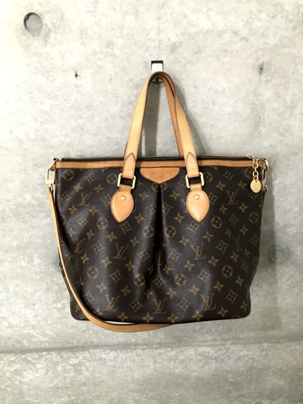 LOUIS VUITTONのバッグを買取しています。ルイヴィトン・パレルモPM