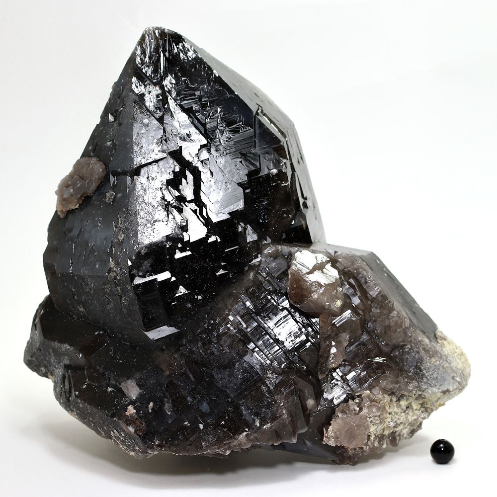 ライトニング水晶原石（ブラジル鉱山） 最大級 44KG