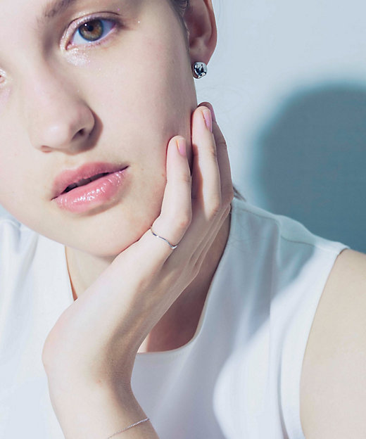 ビーンズ ピアス | ete bijoux (Women)/エテ ビジュー | 三越伊勢丹