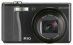 リコー、7.1倍ズーム搭載のコンパクトデジタルカメラ「RICOH R10