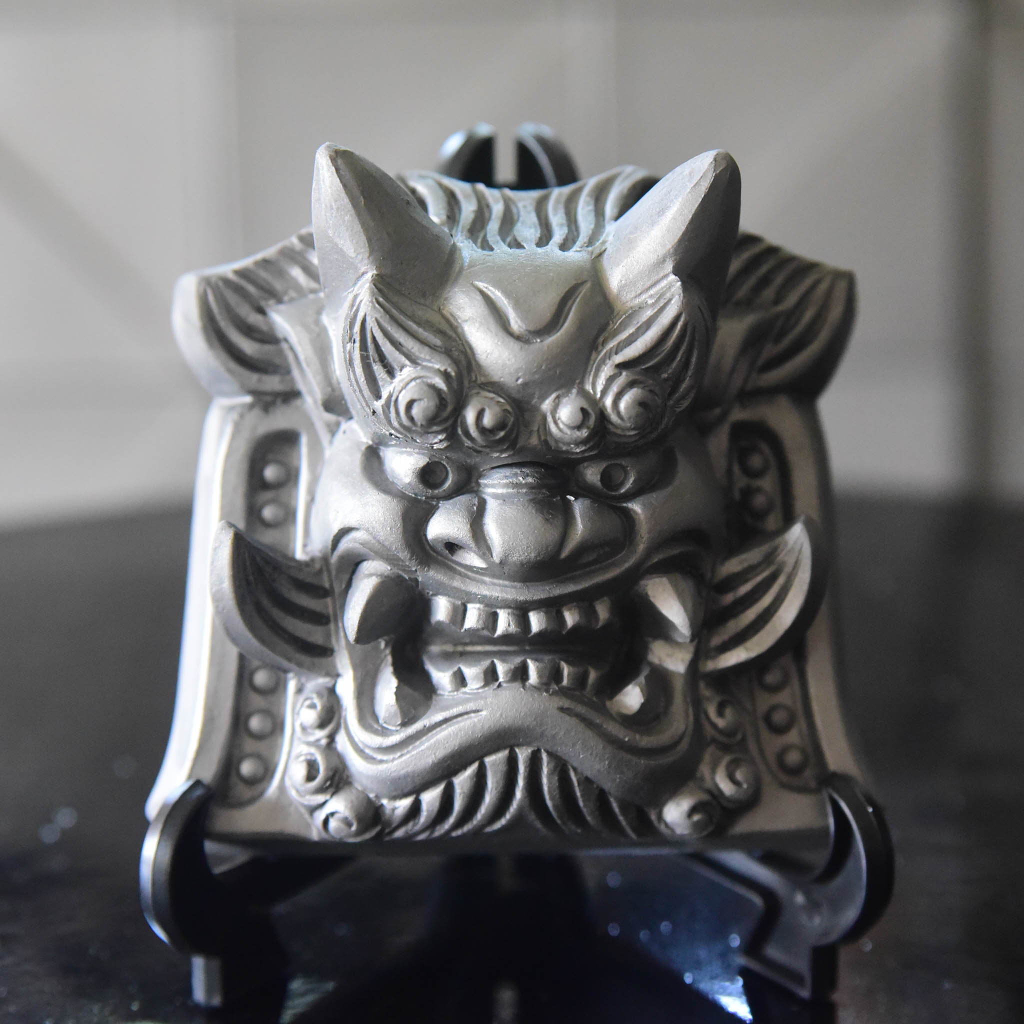 鬼瓦 工芸品 骨董品 魔除け 淡路瓦 雌雄一体 2025年最新】鬼 鬼瓦の