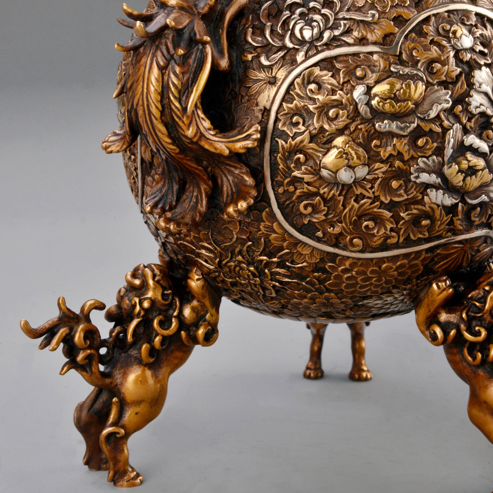 工芸品 玉の彫刻 香炉 【公式通販】