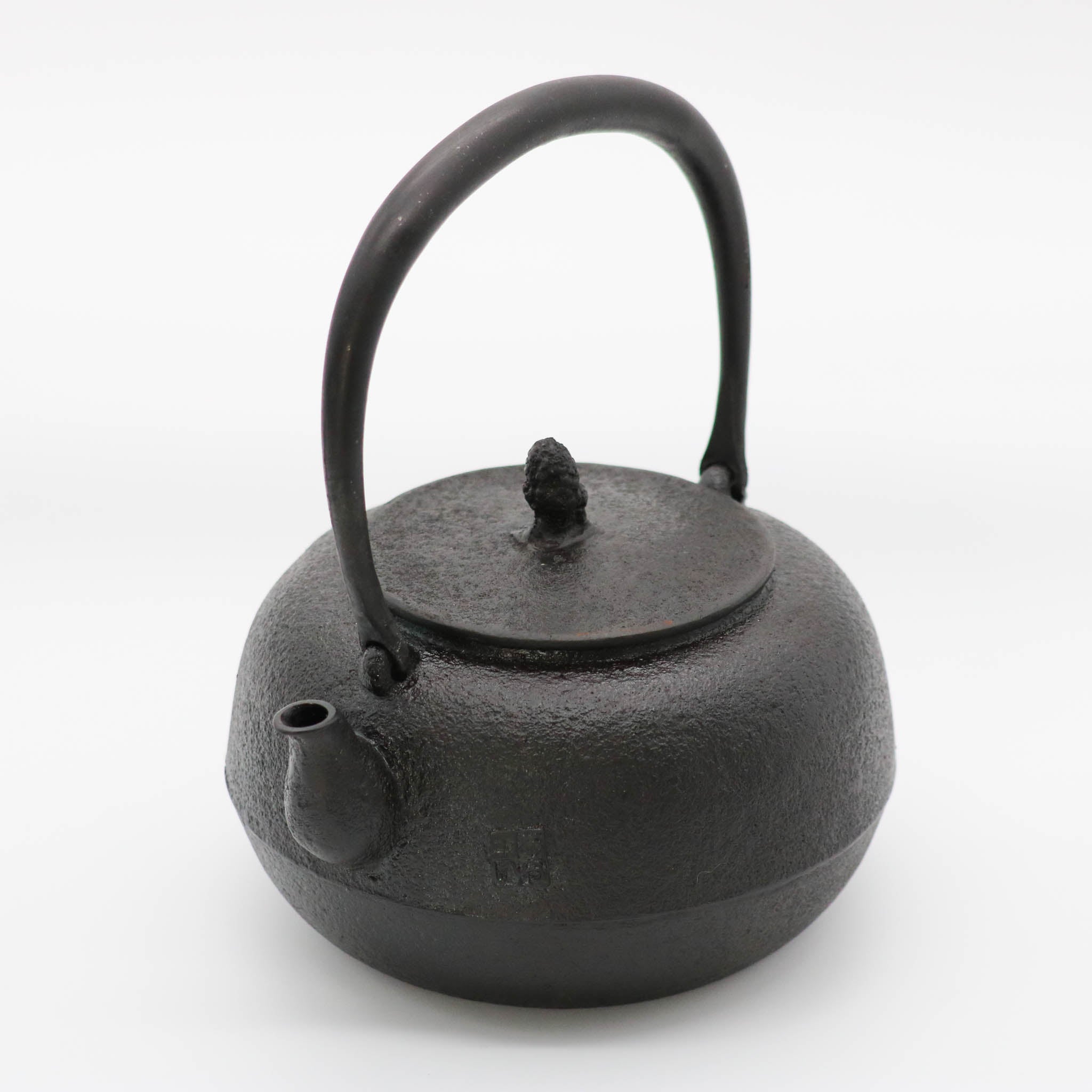 山形鋳物 鉄瓶 | 平丸 無地 | 10号 | あらい工房