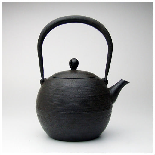 セール！南部鉄器 職人の手作業 人気定番の車軸型 熏山工房 くんざん