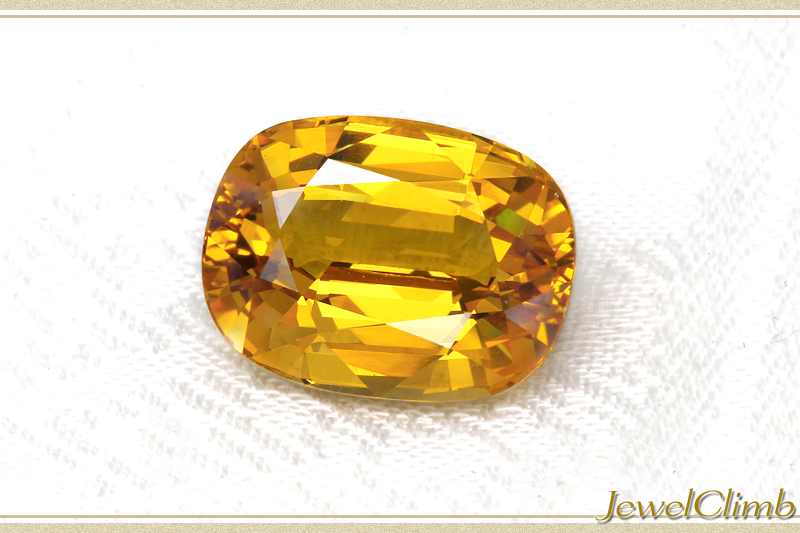 インペリアル ガーネット 宝石 ルース 4．90CT宝石